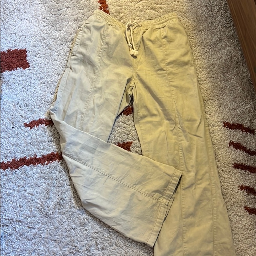 Flared khaki pants (Free People)